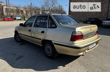 Седан Daewoo Nexia 2006 в 