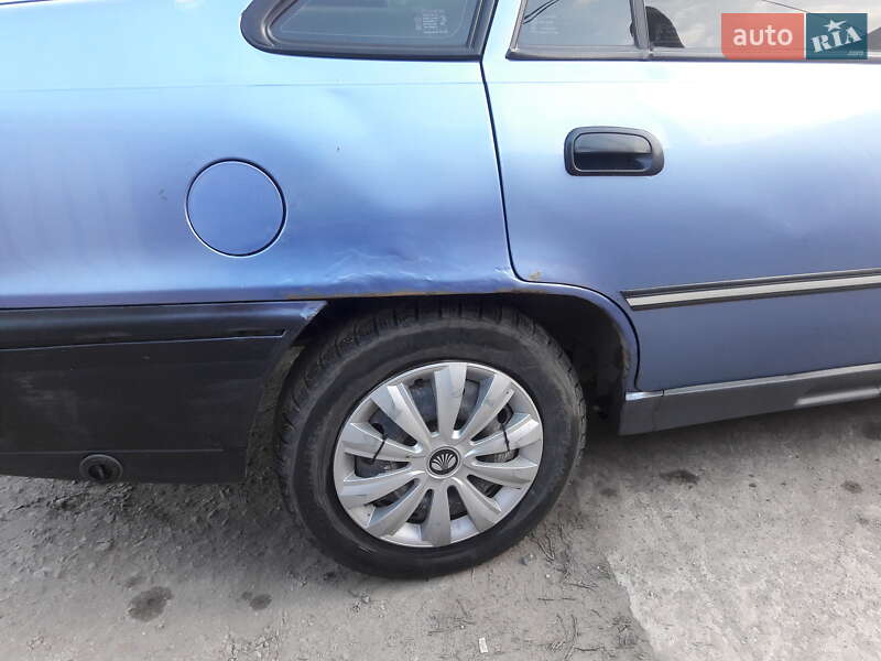 Седан Daewoo Nexia 2008 в Знам'янці