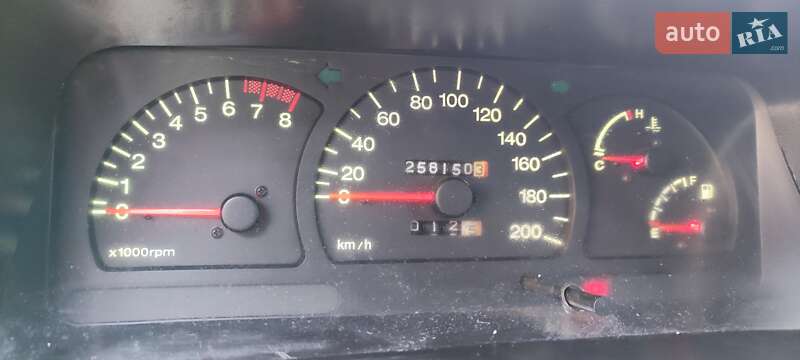 Седан Daewoo Nexia 2008 в Днепре