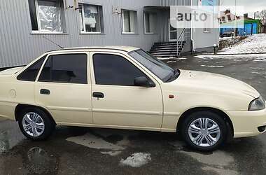 Седан Daewoo Nexia 2012 в Сумах