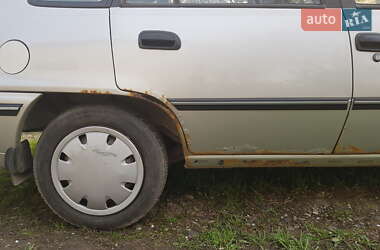 Седан Daewoo Nexia 2008 в 