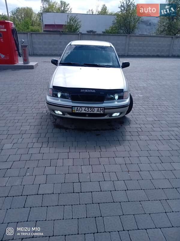 Седан Daewoo Nexia 2008 в Ужгороде