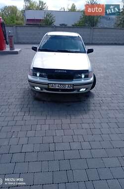 Седан Daewoo Nexia 2008 в 
