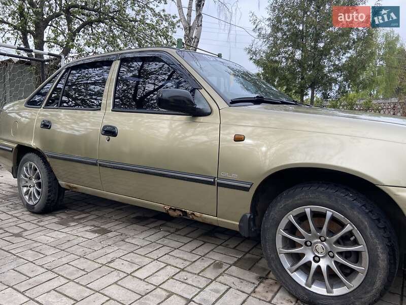 Седан Daewoo Nexia 2007 в Сумах