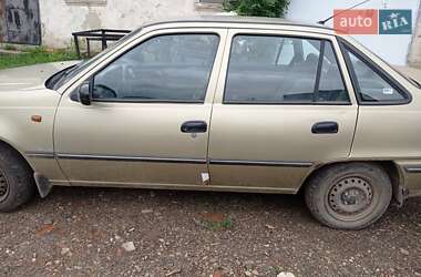 Седан Daewoo Nexia 2006 в Черновцах