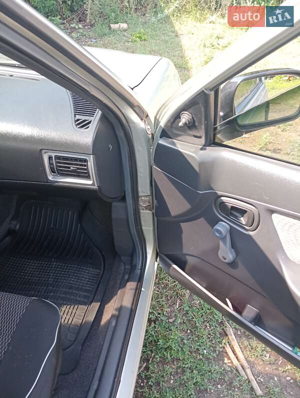 Седан Daewoo Nexia 2008 в Крижополі