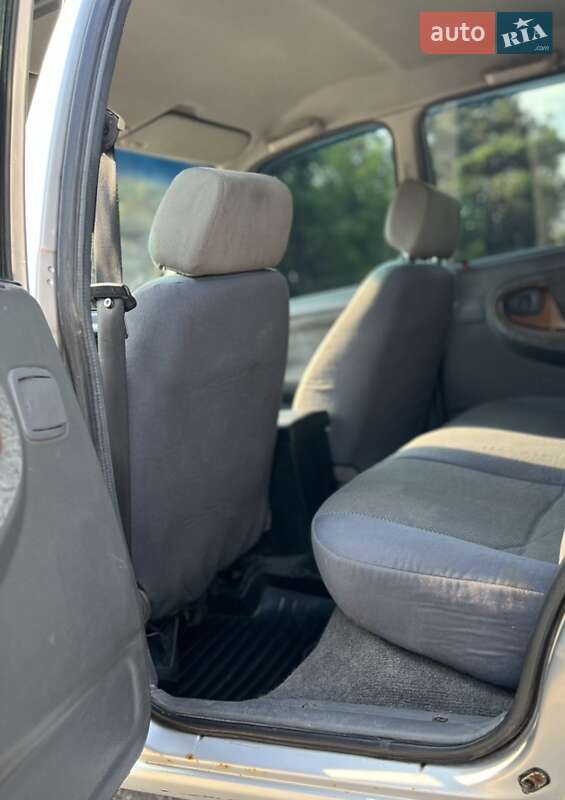Седан Daewoo Nexia 2004 в Першотравенську