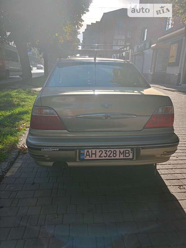 Седан Daewoo Nexia 2006 в Черновцах