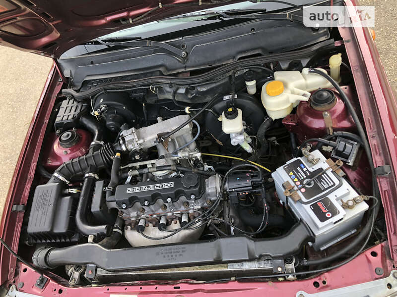 Седан Daewoo Nexia 2008 в Виноградове
