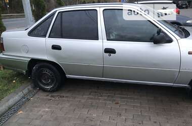 Седан Daewoo Nexia 2007 в 