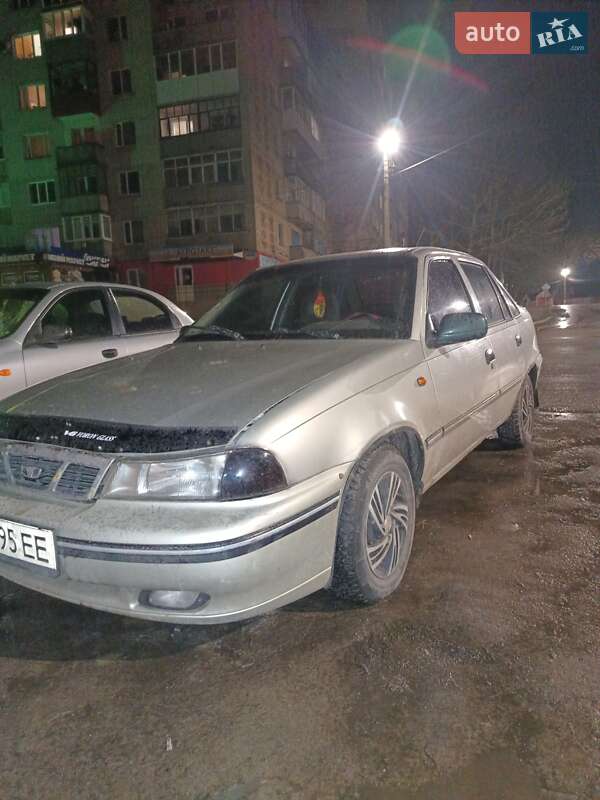 Седан Daewoo Nexia 2007 в Киеве