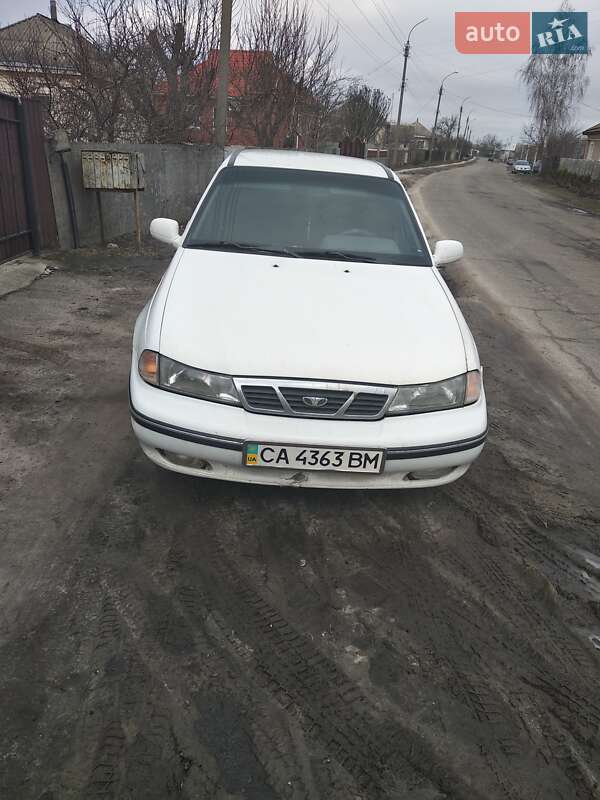 Седан Daewoo Nexia 2007 в Чорнобаї