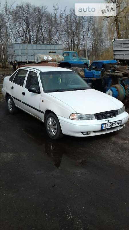 Седан Daewoo Nexia 2007 в Новых Санжарах