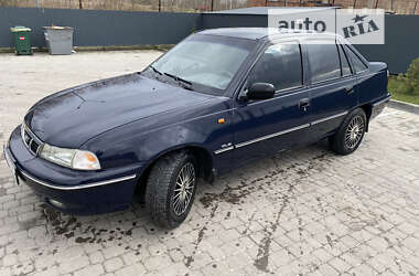 Седан Daewoo Nexia 2008 в Львові