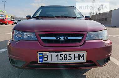 Седан Daewoo Nexia 2011 в Полтаві