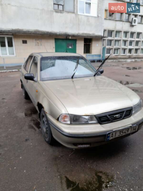 Седан Daewoo Nexia 2006 в Киеве