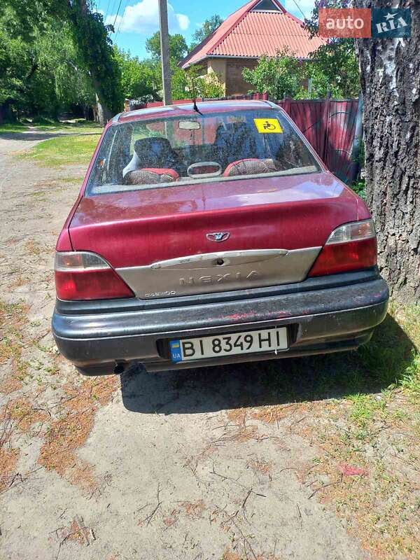 Седан Daewoo Nexia 2008 в Полтаве