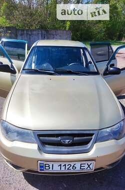 Седан Daewoo Nexia 2011 в Полтаве