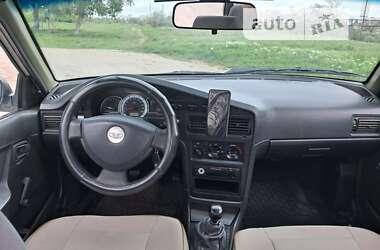 Седан Daewoo Nexia 2011 в Одесі