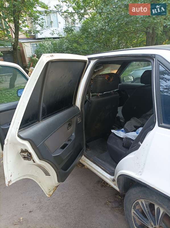 Седан Daewoo Nexia 2010 в Харькове