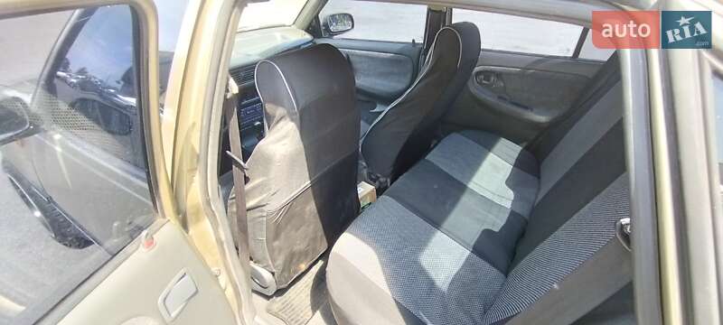 Седан Daewoo Nexia 2006 в Киеве