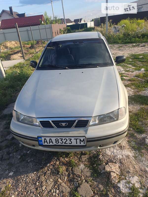 Седан Daewoo Nexia 2007 в Киеве