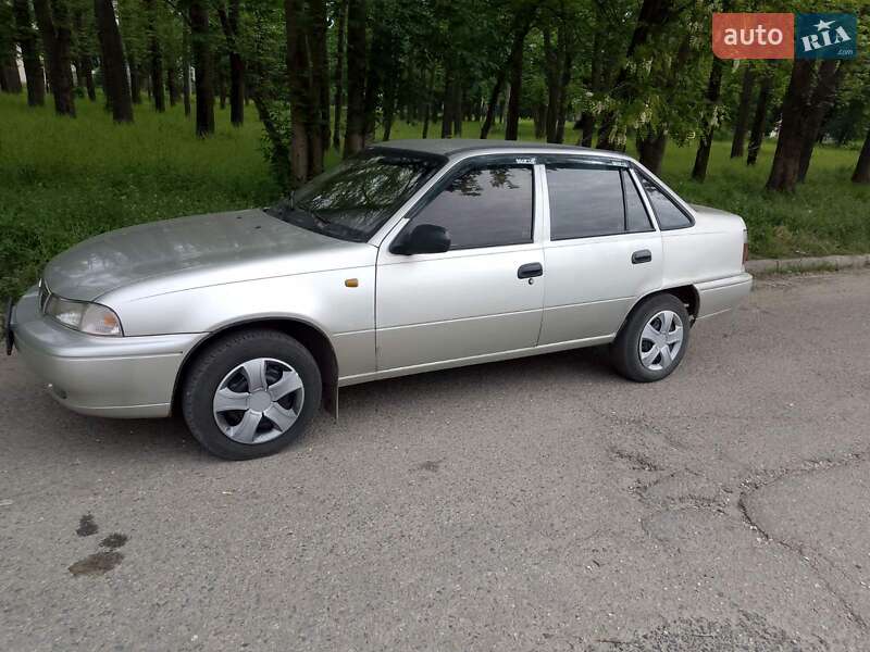 Седан Daewoo Nexia 2007 в Харькове фото 2 Седан Daewoo Nexia 2007 в Харькове