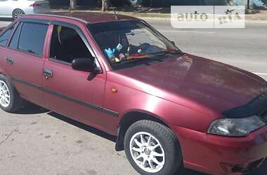 Седан Daewoo Nexia 2010 в Днепре