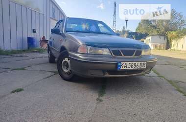 Седан Daewoo Nexia 2003 в Києві