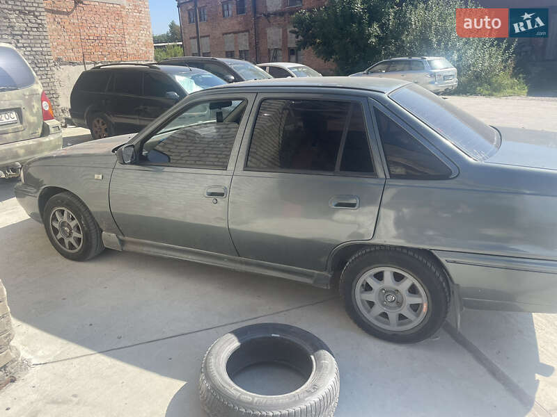 Daewoo Nexia 1995