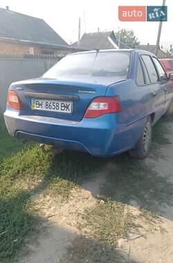 Седан Daewoo Nexia 2010 в 