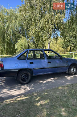Седан Daewoo Nexia 2007 в 