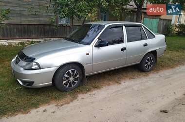 Седан Daewoo Nexia 2008 в 