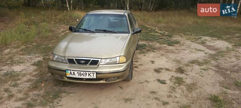 Седан Daewoo Nexia 2007 в Киеве