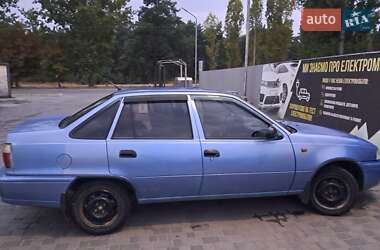 Седан Daewoo Nexia 2008 в 