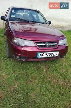 Седан Daewoo Nexia 2008 в 