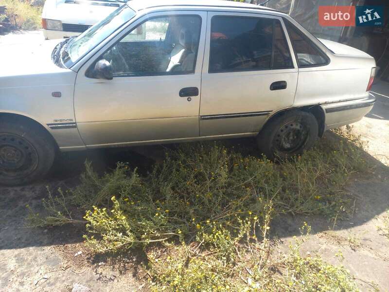 Седан Daewoo Nexia 2006 в Херсоне
