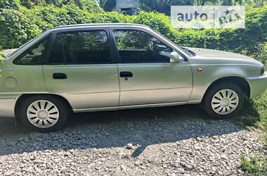 Седан Daewoo Nexia 2006 в Днепре