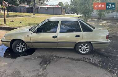 Седан Daewoo Nexia 2006 в 