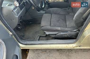 Седан Daewoo Nexia 2006 в 