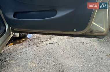Седан Daewoo Nexia 2006 в 