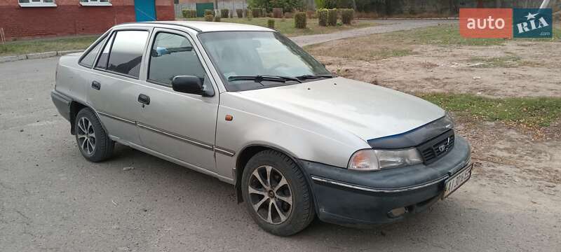 Седан Daewoo Nexia 2007 в Ставище