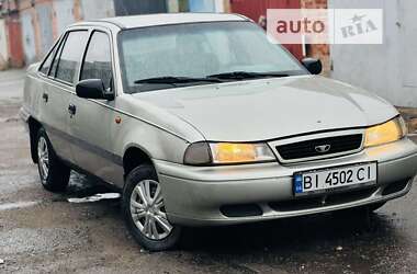 Седан Daewoo Nexia 2005 в Полтаве