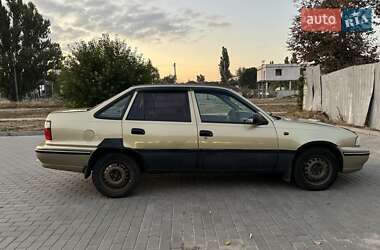 Седан Daewoo Nexia 2007 в 