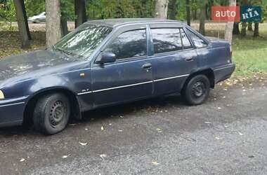 Седан Daewoo Nexia 1997 в Яготине