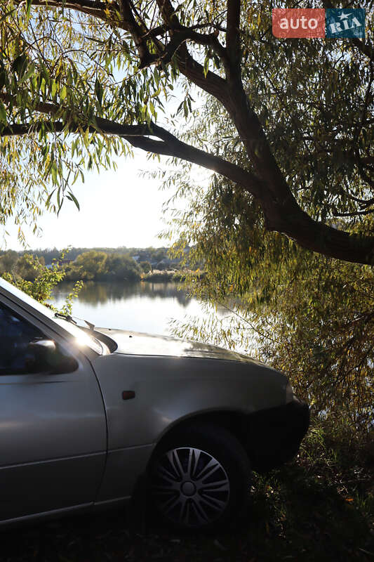 Седан Daewoo Nexia 2007 в Умані