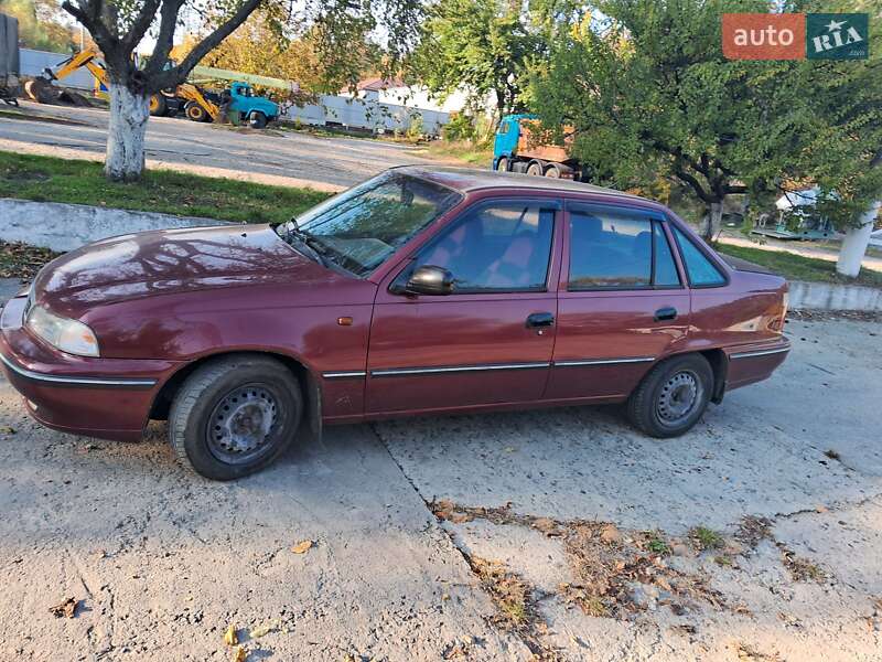 Седан Daewoo Nexia 2008 в Киеве