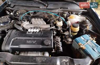 Седан Daewoo Nexia 2008 в 