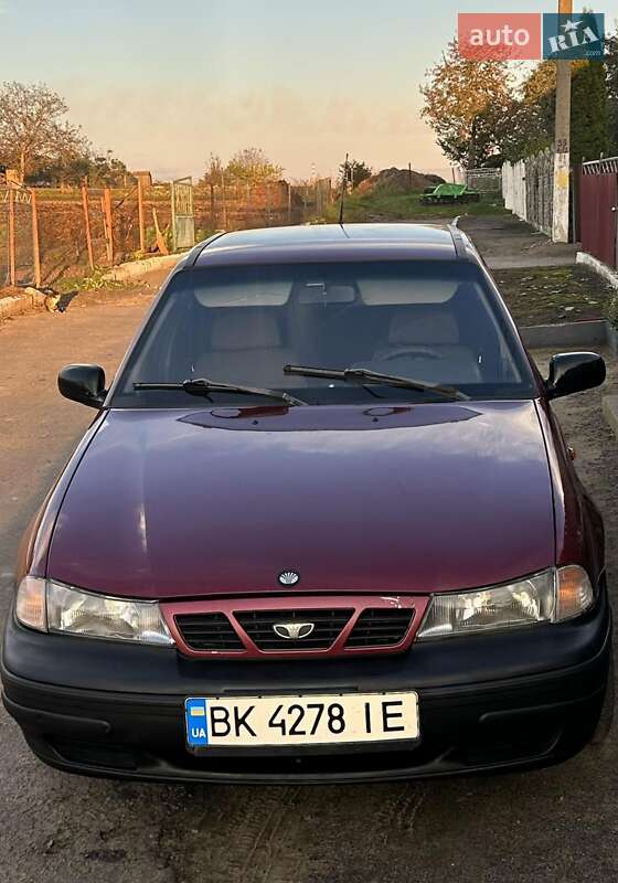 Седан Daewoo Nexia 2007 в Ровно