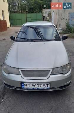 Седан Daewoo Nexia 2008 в 